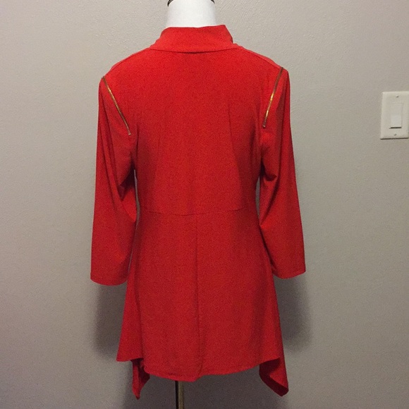 Beautiful top by Chaus. Size M. - Picture 3 of 5